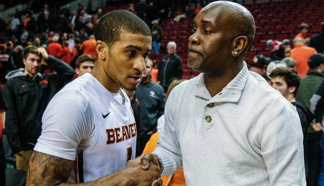 西蒙作为毕 西蒙作为毕